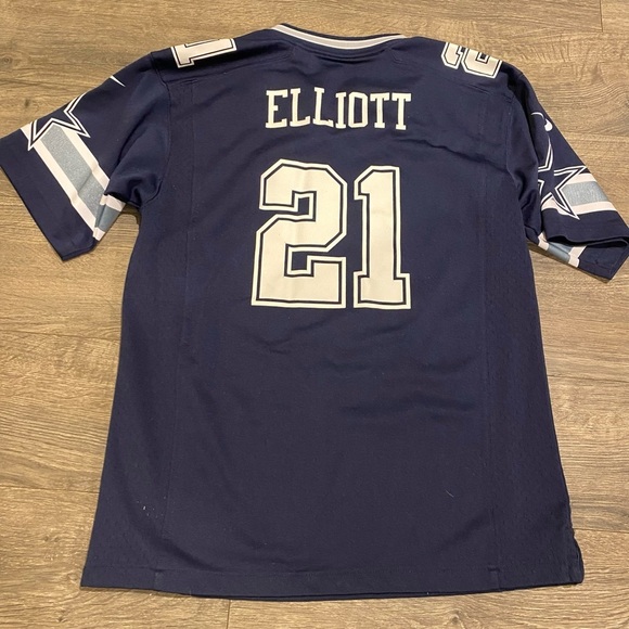 Dallas Cowboys Jersey Ezekiel Elliot EUC youth Large boys L NFL football​ - Picture 5 of 10